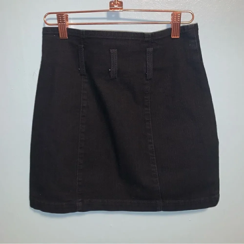 CARMAR Black Denim Skirt Size 26 - Picture 5 of 5